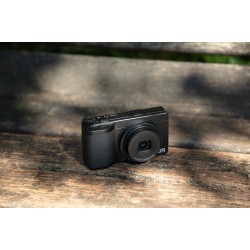 RICOH GR IV Kompakt Fotoğraf Makinesi - YENİ!- Ön Sipariş!!!!
