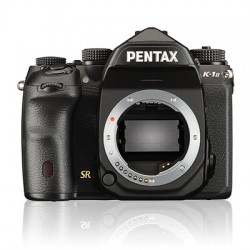 PENTAX K-1 Mark II Fotoğraf Makinesi  + D FA* 50mm / 1.4 Lens Kit 