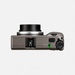 Ricoh GR III  Kompakt Dijital Fotoğraf Makinesi  Diary Edition - YENi!